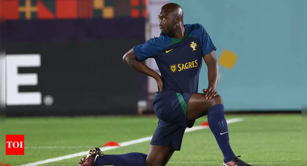 Portugal’s Danilo Pereira suffers broken ribs in training | Football News – Times of India