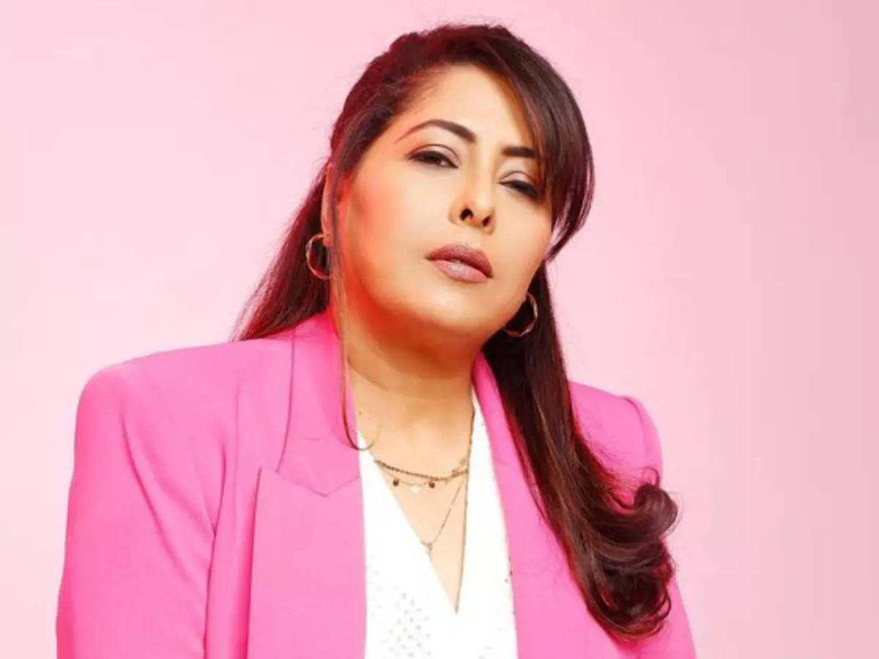 Choreographer and reality show judge Geeta Kapoor addresses how branded clothes dont fit her; says, I want to wear labels but they dont fit me 