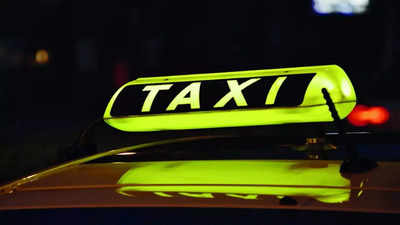Mumbai: Cabbie pleasures self in front of US tourist, arrested