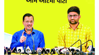 AAP will form govt: Kejriwal gives it in writing to Surtis