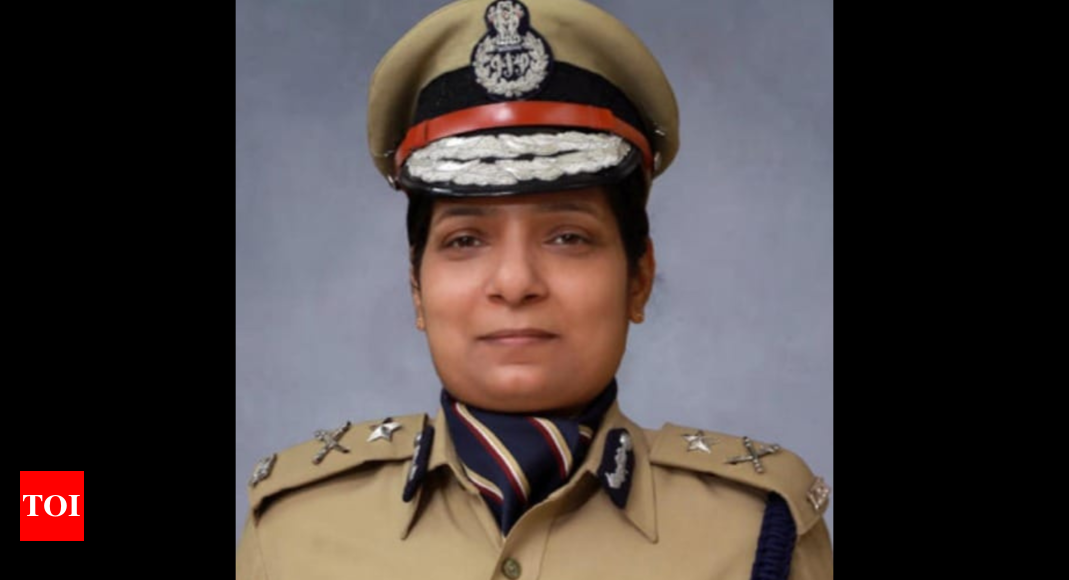 Lucknow IG Laxmi Singh new Noida CP | Noida News - Times of India