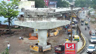 Varanasi: Sewage overflows in Saraiyya as piling of RoB pillar damages pipeline