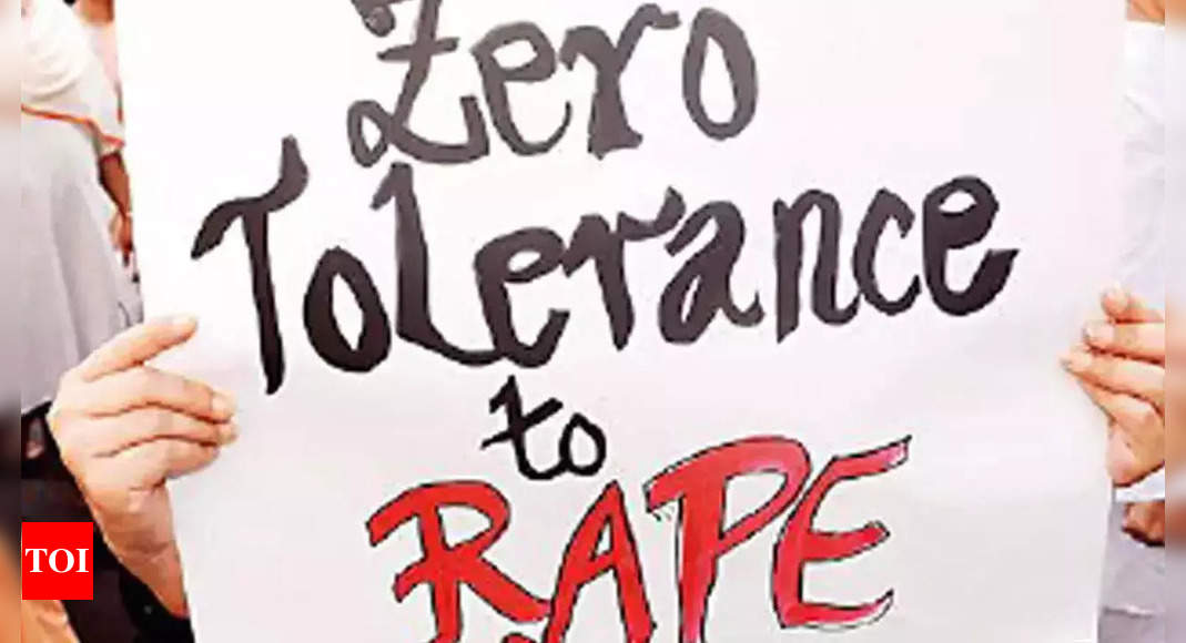Bf Desi Gang Rape Jabardasti - 5 juveniles addicted to porn rape Hyderabad minor, film attack; detained |  Hyderabad News - Times of India