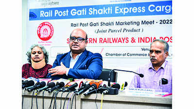 Railway, postal departments ready to start logistics service: Official