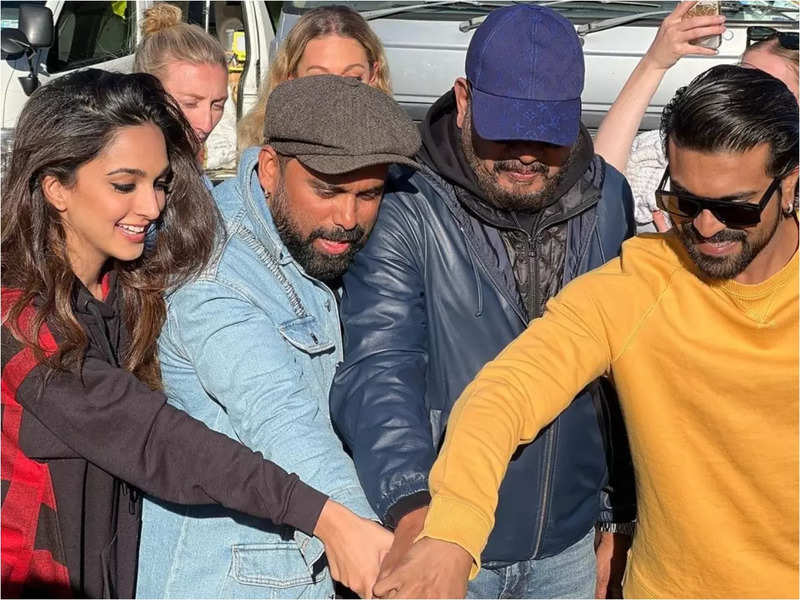 Ram Charan wraps up the schedule of 'RC 15' in New Zealand, cut cake with team