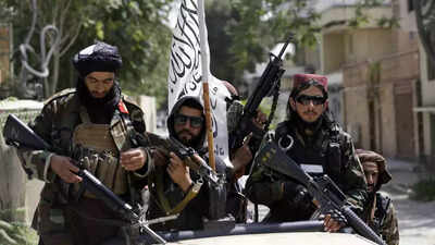 Emboldened by military and political turmoil in Islamabad, Pakistan Taliban declares war