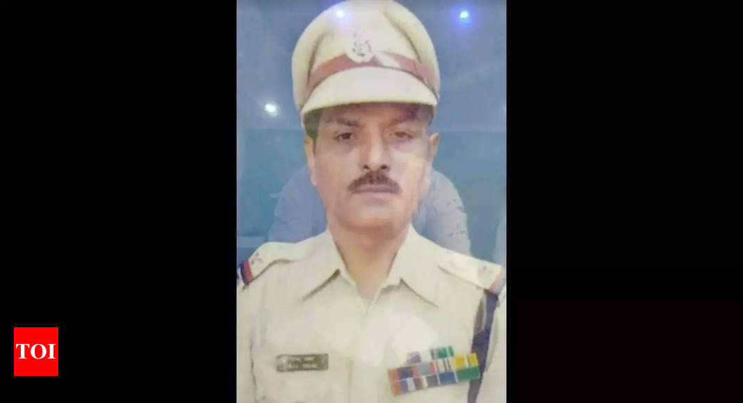 Uttar Pradesh: Retired RPF sub-inspector Jillu Yadav, who fought Ajmal ...