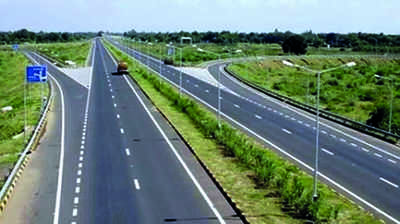 In a first, forest department to plant more than 18 lakh trees on both sides of Ganga Expressway