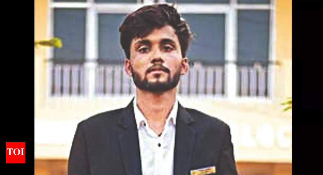 4 Du Students Expelled, 3 Hostel Wardens Suspended Over Ragging ...