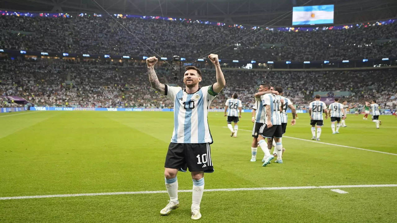 World Cup 2022: Canelo Alvarez vs. Lionel Messi: Argentine striker