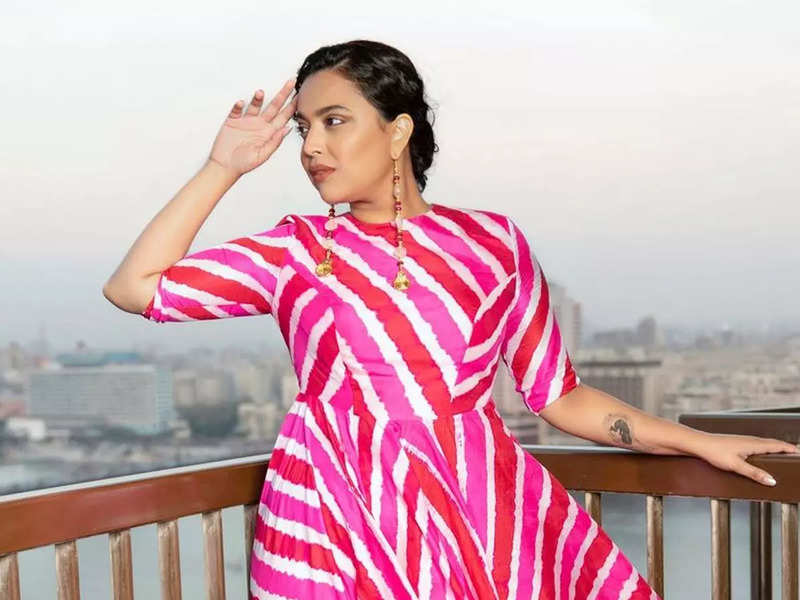 Swara Bhasker urges people to 'stand up for our country' as she participates in Bharat Jodo Yatra