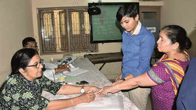 Gujarat assembly polls: 21 blind women cast votes in Rajkot