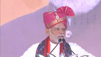 Gujarat elections: ‘Garibi Hatao’ remained a slogan, PM Modi slams Congress over its past campaign