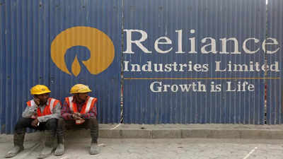 Reliance makes rare buy of Russian naphtha, ups fuel oil imports