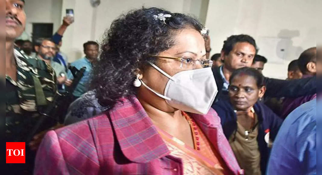 Soumya Chhattisgarh Cmo Deputy Secretary Soumya Chourasia Arrested By Ed In Coal Levy Scam