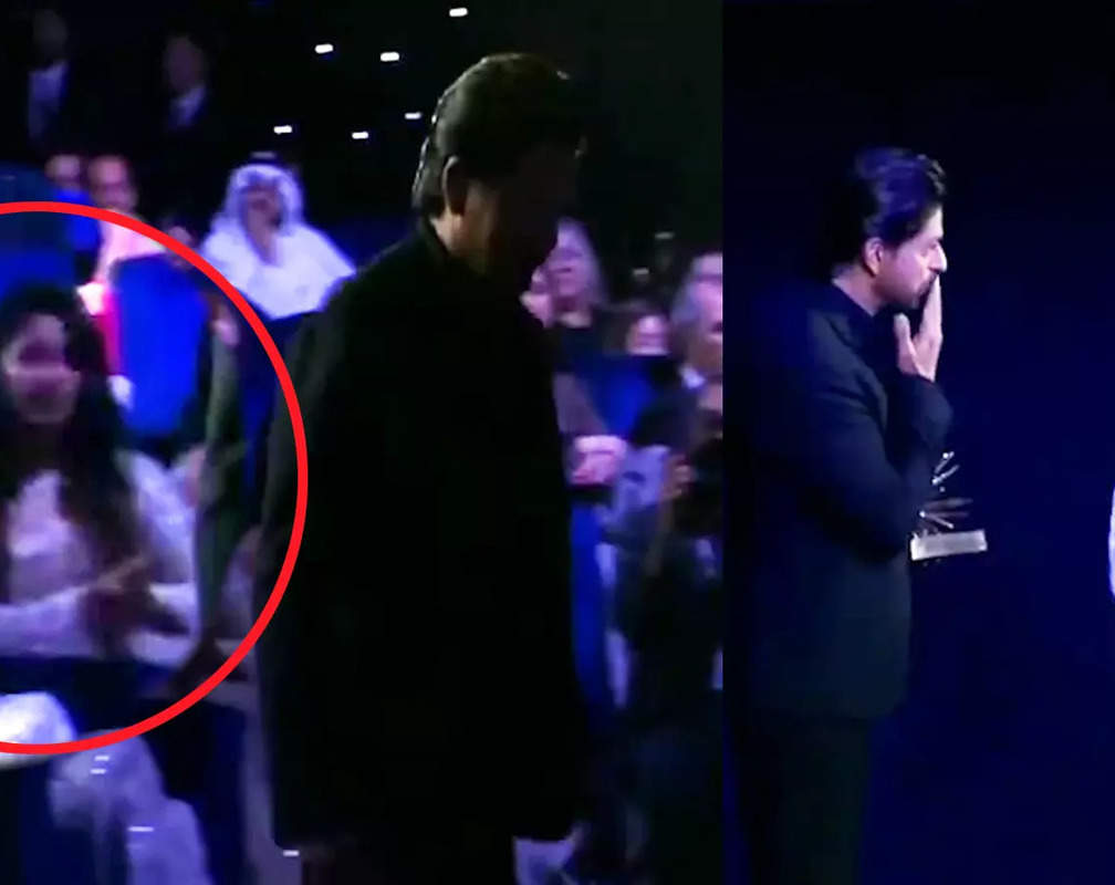 
VIDEO OUT! Priyanka Chopra claps for Shah Rukh Khan as King Khan receives an award in Saudi Arabia
