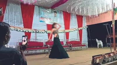 Gujarat: Pirouetting near poster, dancers throw Congress MLA Rajendrasinh Parmar in soup