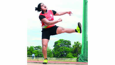 Akhila steals the show, breaks 12-year-old record