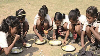 Jharkhand: Education office to deliver MDM rice to schools