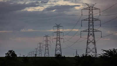 Cost-revenue gap of discoms drop 68% as government links funding to performance