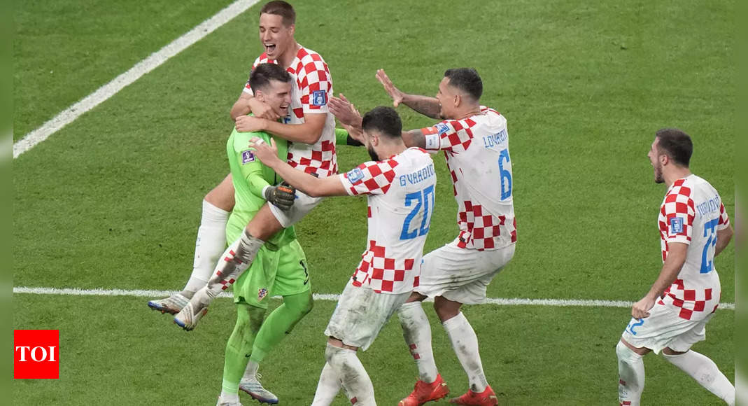Japan vs Croatia Highlights: Croatia beat Japan 3-1 on penalties to reach quarter-finals | Football News – Times of India