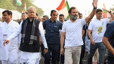 Rahul Gandhi takes Rajasthan CM Ashok Gehlot, Sachin Pilot along on yatra