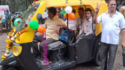 E-rickshaws rev up in Maharashtra's Matheran, pave the way for easy and green commute