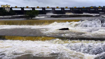 Heightened vigil at Maharashtra's Khadakwasla dam with guards at over 10 vulnerable spots