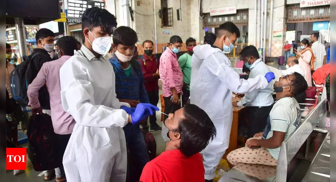 India reports 165 new Covid-19 cases in last 24 hours; active cases decline to 4,345 | India News – Times of India