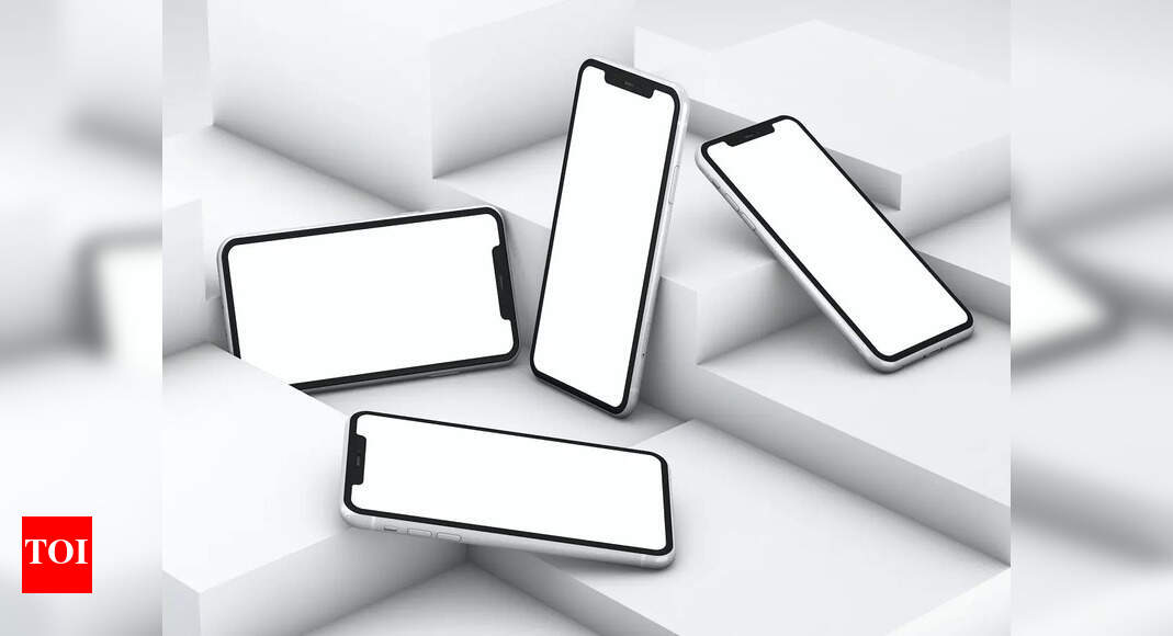 Best Mobile Phones Under 20000 on EMI Times of India (August, 2024)