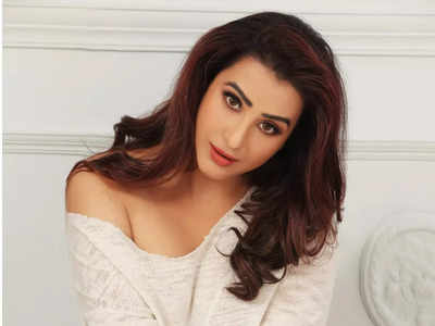 Exclusive! Shilpa Shinde returns to daily soaps after six years with Maddam  Sir - Times of India