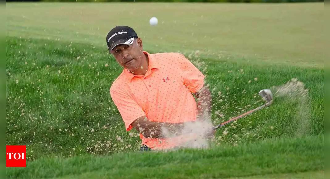 Jeev tied second after Round 1 of Champions Tour QSchool, Jyoti lies