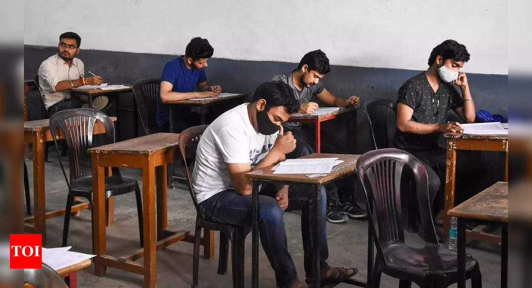 No plans to conduct SSC exams only in Hindi: Govt to Rajya Sabha – Times of India