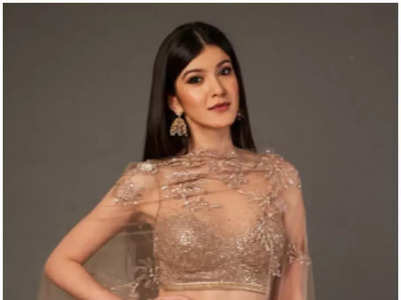 Shanaya Kapoor's ethnic attires
