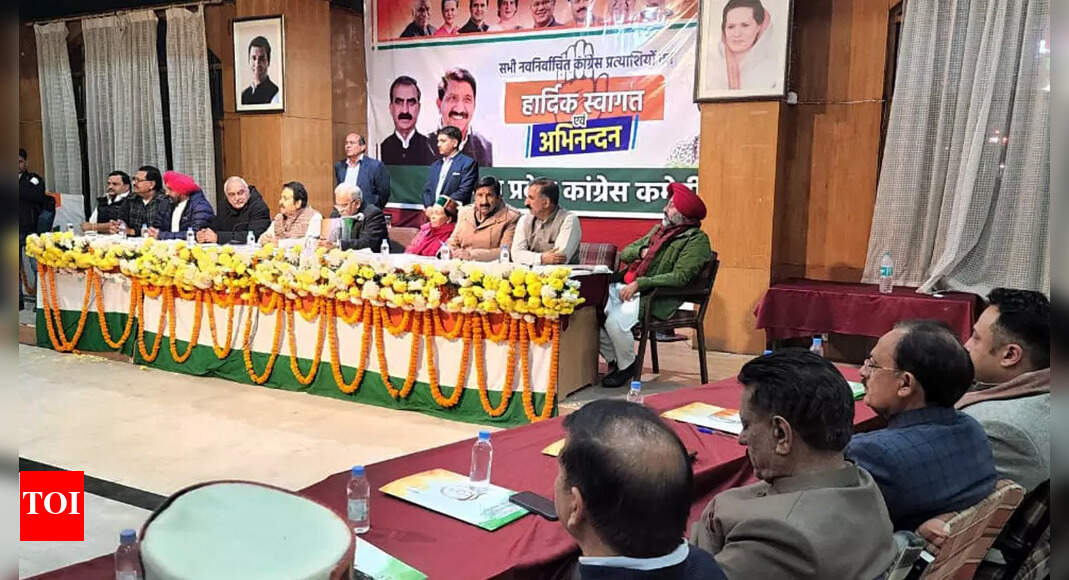 Live: Counting for Gujarat, Himachal to begin at 8am