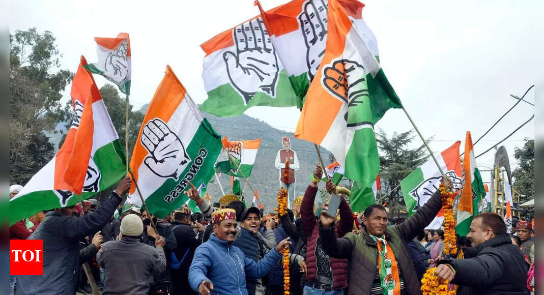 Himachal results live: Cong sniffs victory, moves bigwigs to state