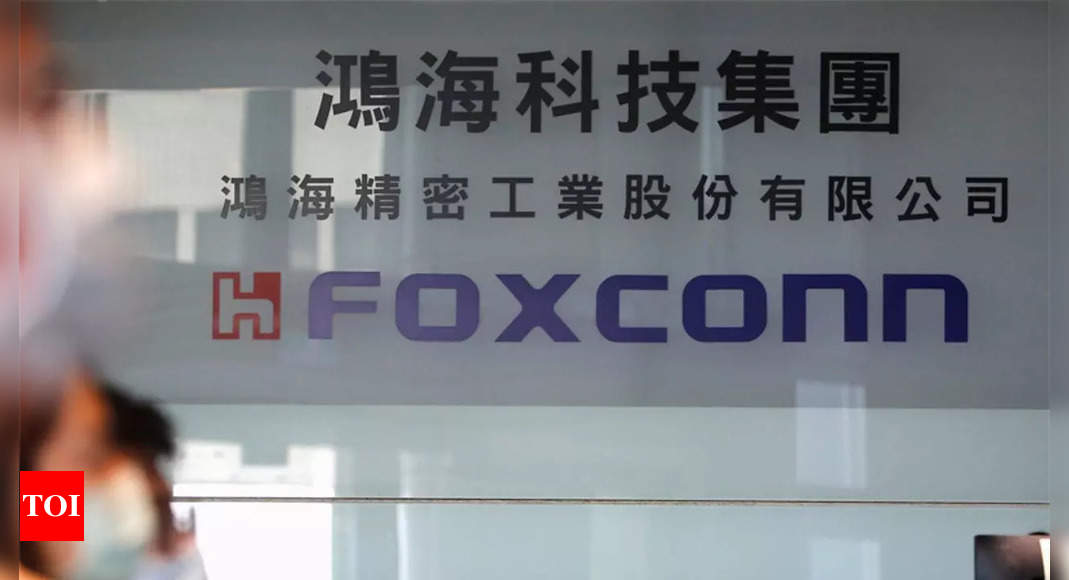 Foxconn unit invests 0 million in India affiliate – Times of India