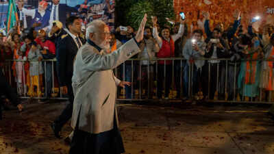 PM Narendra Modi’s GujRath crushes Congress, AAP