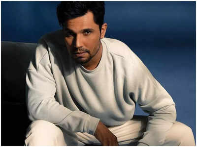 Randeep Hooda doesn't like attending Bollywood parties; says ‘people pretend to be glamorous there while leaving sh***y lives on the side