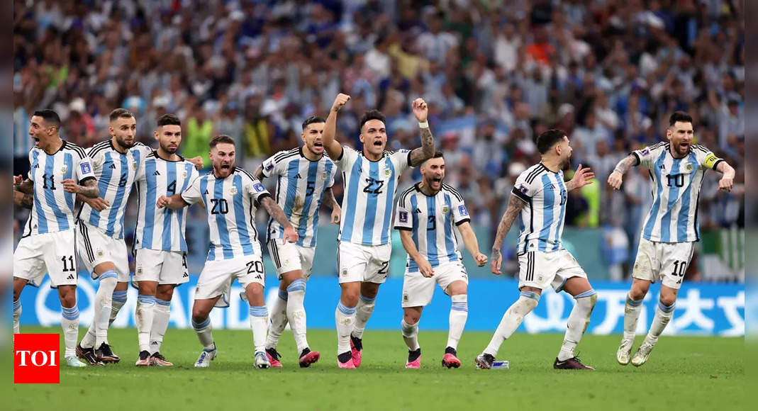 Netherlands vs Argentina Highlights: Messi’s Argentina beat Netherlands 4-3 on penalties to reach semis | Football News – Times of India