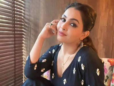 Shubhangi Atre recovering from eye infection