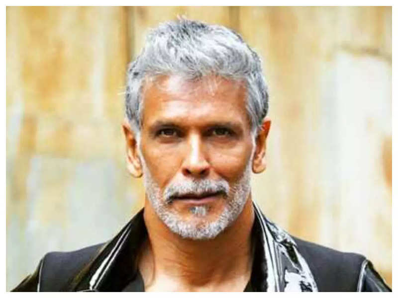 Fans telephone  retired  Milind Soman for promoting macho dishwashing liquid; say, ‘Chores are not sex  specific’