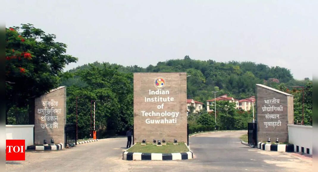 IIT-गुवाहाटी के सहायक प्रोफेसर अपने सरकारी क्वार्टर में लटके पाए गए |  इंडिया न्यूज – टाइम्स ऑफ इंडिया
