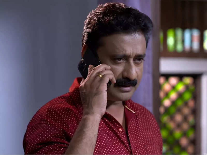 Sasneham: Raghu plans to kill Manu with Surendran's help - Times of India