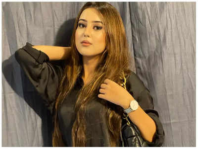 Riya Sharma's track in Banni Chow wraps up in two months, she signs another TV show