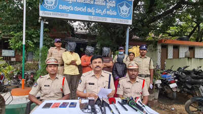 Andhra Pradesh: Chittoor police arrest four accused in murder case ...