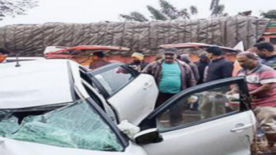 3 engineering students die in car-truck crash in Karnataka
