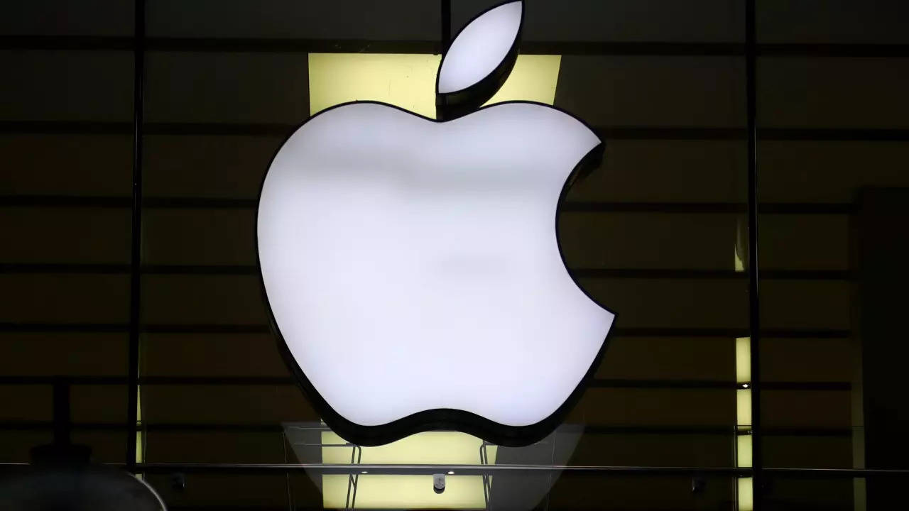 Tata Group prepping to open 100 exclusive Apple stores in India