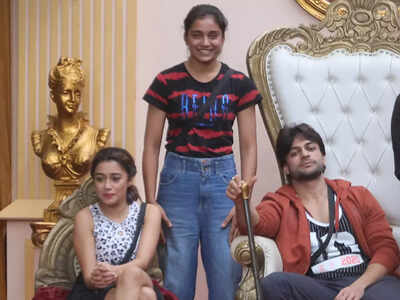 Bigg Boss 16: Tina Datta advises Sumbul Touqeer not to repeat her mistake by talking to Shalin Bhanot; says 'He is a 40 year old man running companies, he doesn't need us'