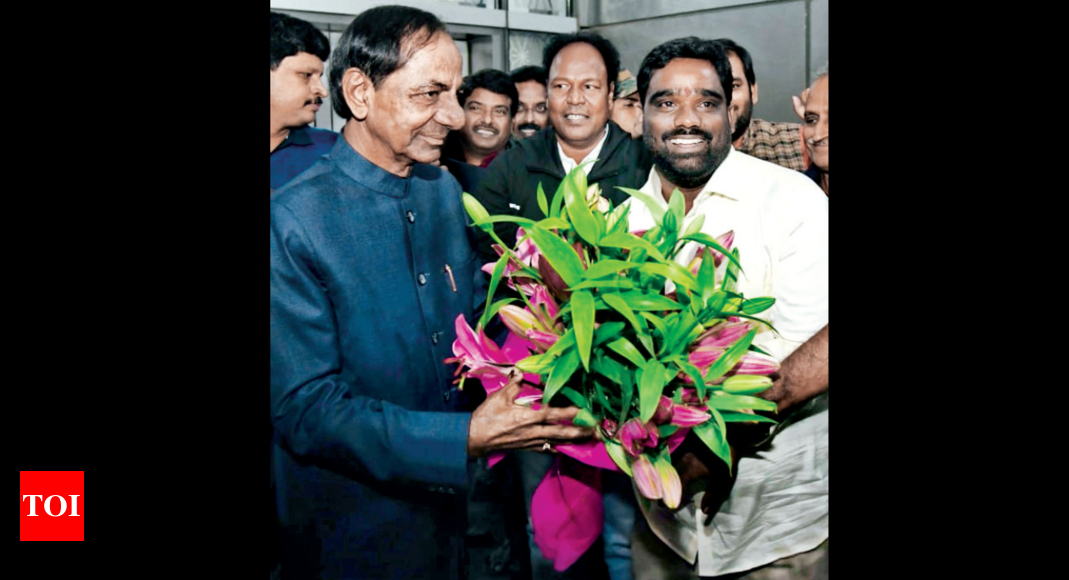 Brs: Telangana CM K Chandrasekhar Rao Maha Yagna In Dehil Before BRS ...